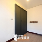 C9B-2058(烤漆顏色FR-2898) 新竹換門廠商推薦 簡約風大門款式 (4)