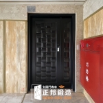 C9B-2033 (烤漆顏色FR-9622) 台中換門 乾式施工 (2)