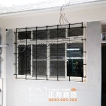 C9D-2008 台中好看復古鐵花防盜窗安裝 (1)