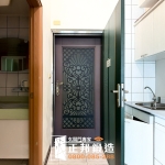 C9B-1001 加裝通風門 坦克網紗 (烤漆顏色FR-8677) 萬里安裝案例 (1)