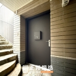 C9C-4055(FR-9637木紋烤漆R58) 北投庭院門安裝 (2)