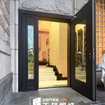 C9B-1011 (FR-8679門花刷廟口金) 100KG門弓器 淡水透天大門安裝 (1)