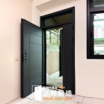 C9B-2001 (FR-2910) 台中子母門安裝案例照片