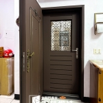 C9B-1105 (FR-8677) 大溪玄關門安裝案例 (5)