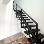 C9E-1072扶手+龍骨踢C9E-4023 (噴漆黑消光) 南投梯扶手廠商推薦 (2)